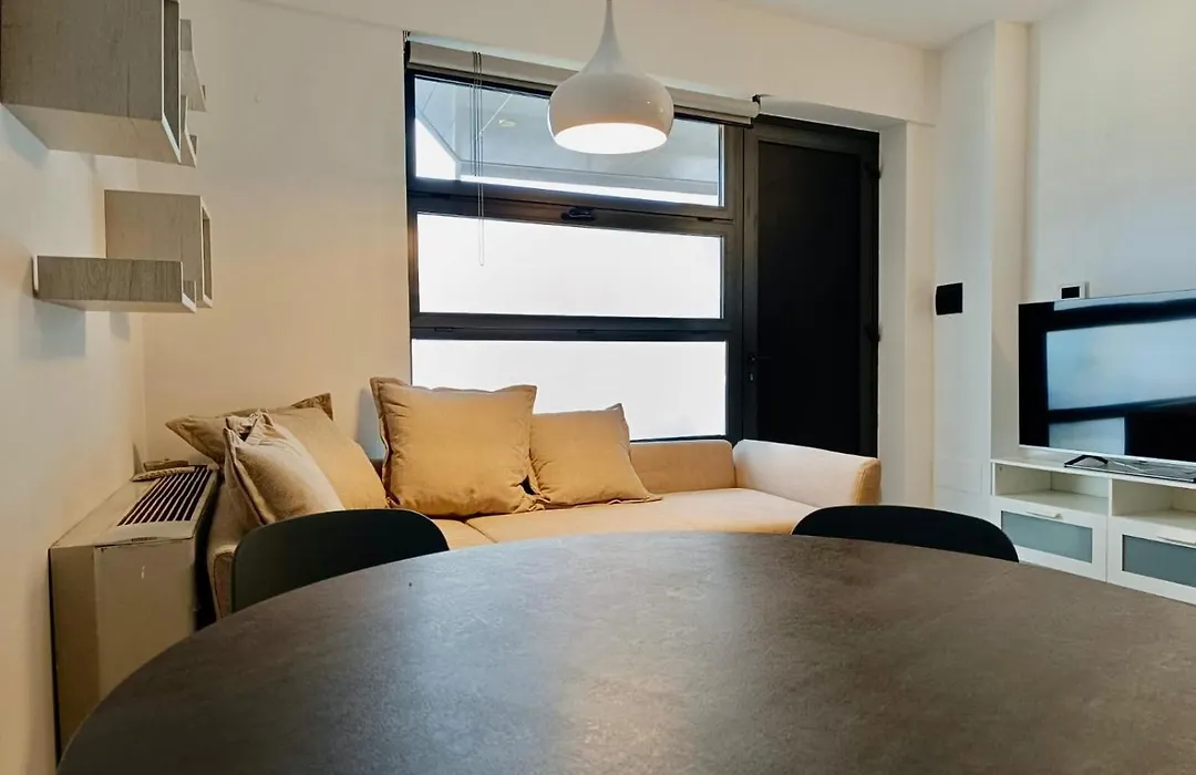 Splendido Appartamento Navigli-1